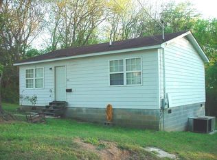 104 S Gregory St, Lancaster, SC 29720