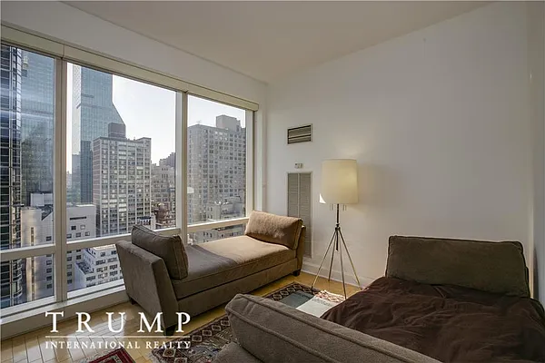 Rented by Trump International Realty | media 27