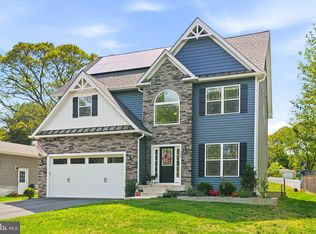 722 Whitneys Landing Dr, Crownsville, MD 21032