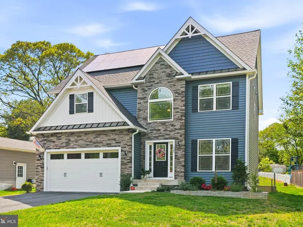 722 Whitneys Landing Dr, Crownsville, MD 21032