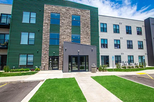Courtyard at cobblestone Park Photo 1
