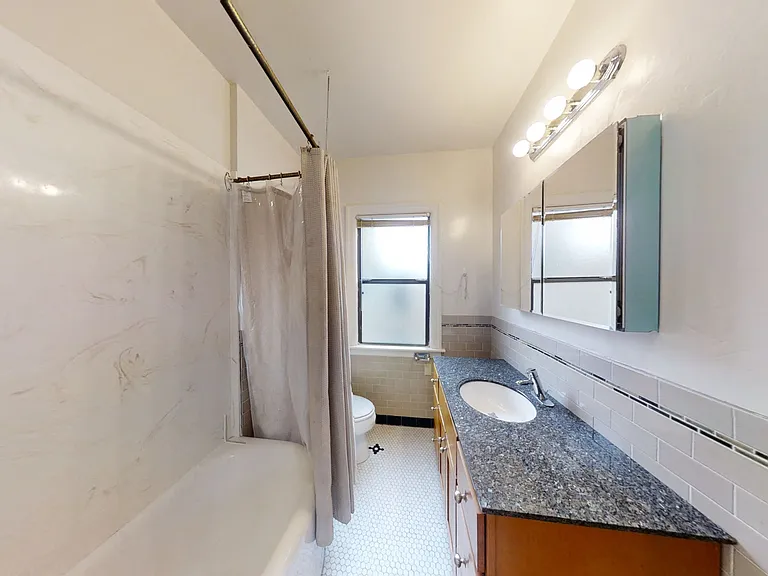 2030 Dwight Way — Photo 12