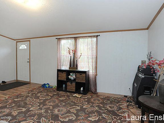 5th image of 12865 S Newcosta Ave