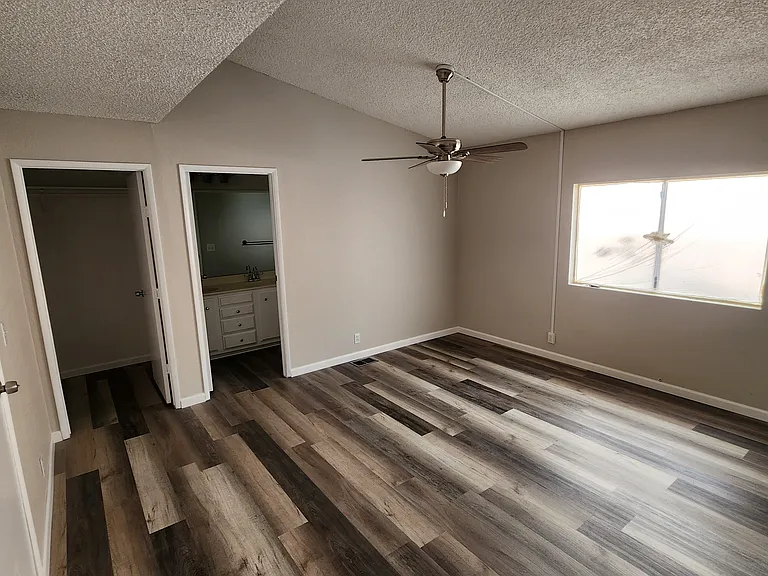 10776 Cherry Hills Dr — Photo 11