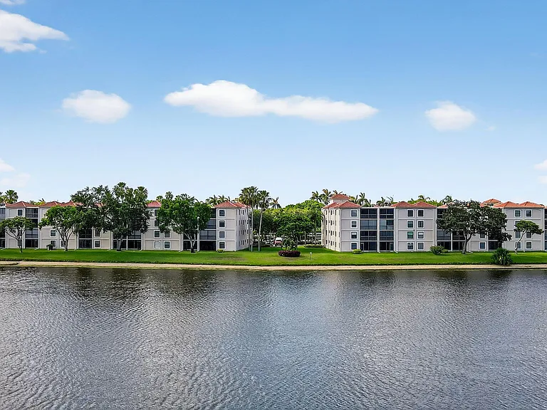6193 Pointe Regal Cir #402 — Photo 40