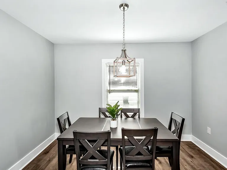 2604 Holmes Ave NW — Photo 7