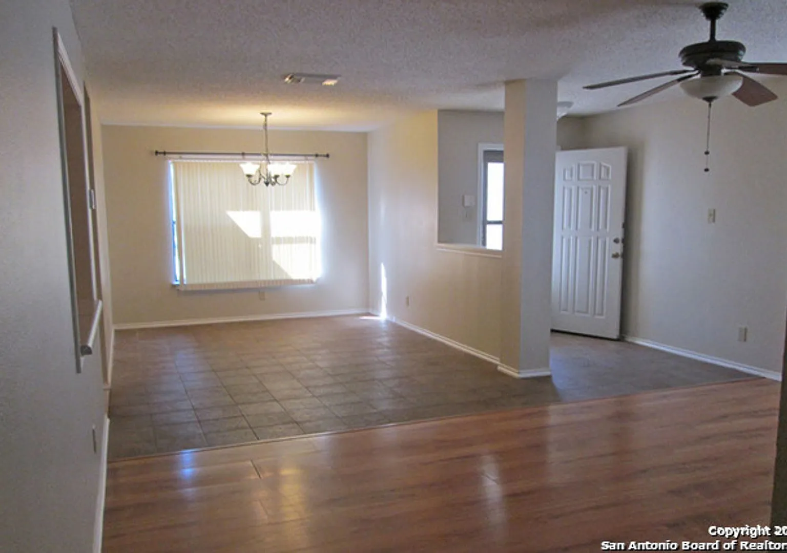 3 bedroom 2 bath Crestridge Subdivision — Photo 3