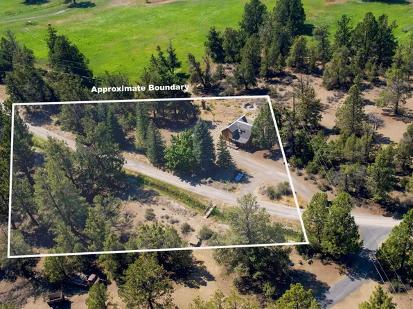 63379 Hamehook Rd, Bend, OR 97701