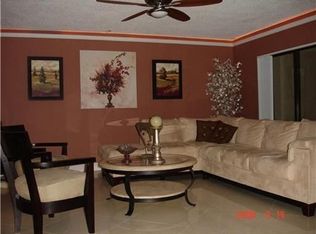 2009 Saint Andrews Rd, Hollywood, FL 33021