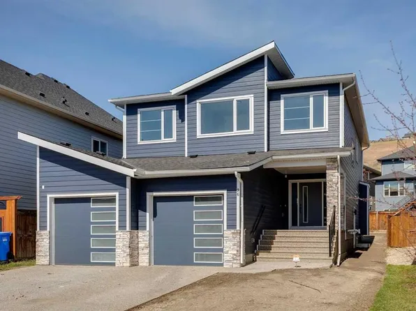96 S Cranbrook Way SE, Calgary, AB T3M 2C3