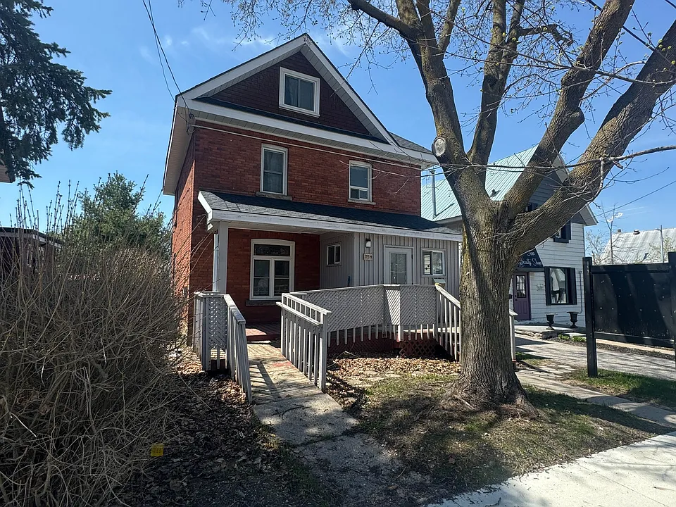 354 Midland Ave