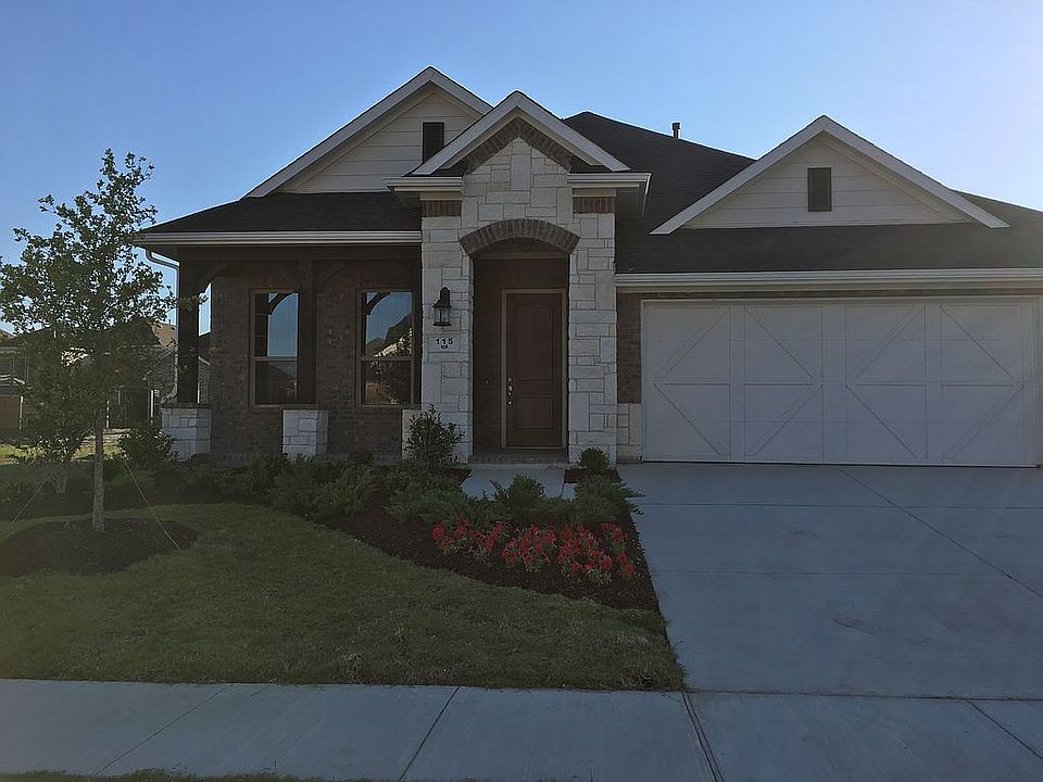 1st image of 115 Live Oak Dr