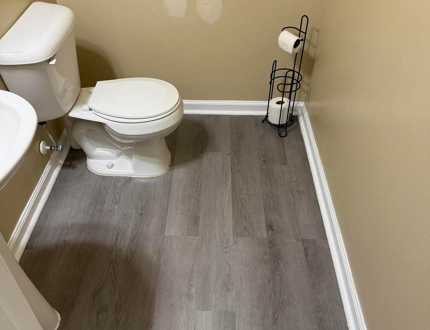 Studio, 2.5 bath, 1911 sqft, $2,000 — Photo 4
