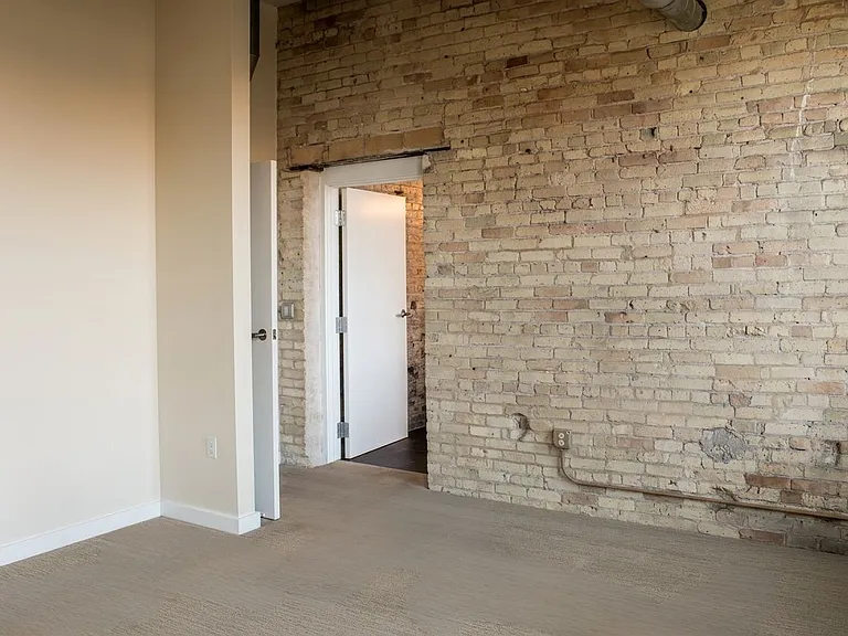 River Place Lofts — Photo 125