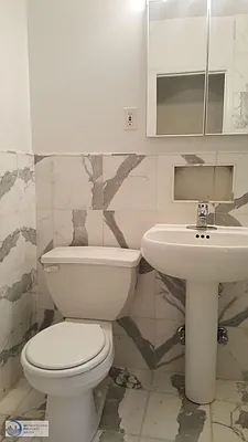 Rented by Metropolitan Property Group | media 23