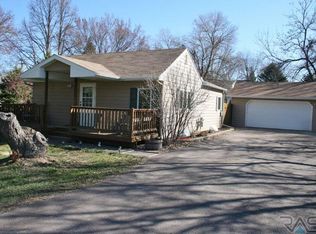 112 N West Ave, Crooks, SD 57020