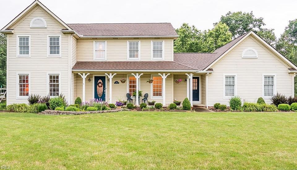 1st image of 22 Jefferson Dr