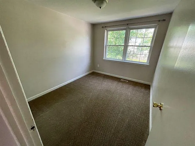 19777 Hayes Ct — Photo 12