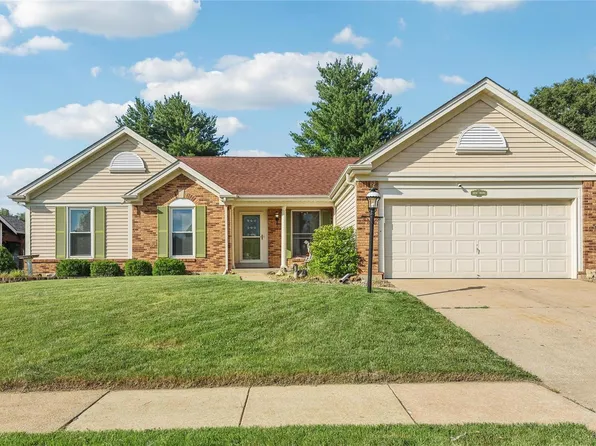 4254 Chaste St, Florissant, MO 63034