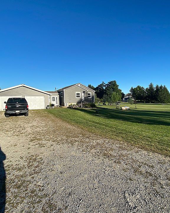 2nd image of N1376 Behnke School Rd