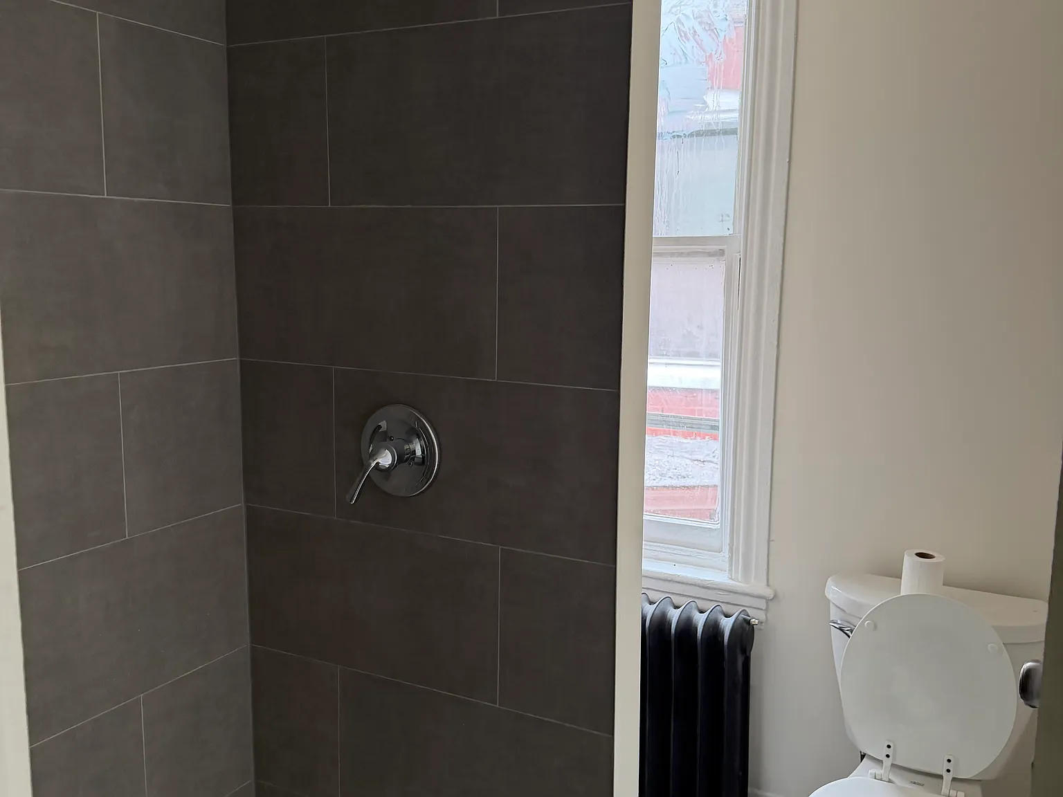 3 bed, $1,700 — Photo 3
