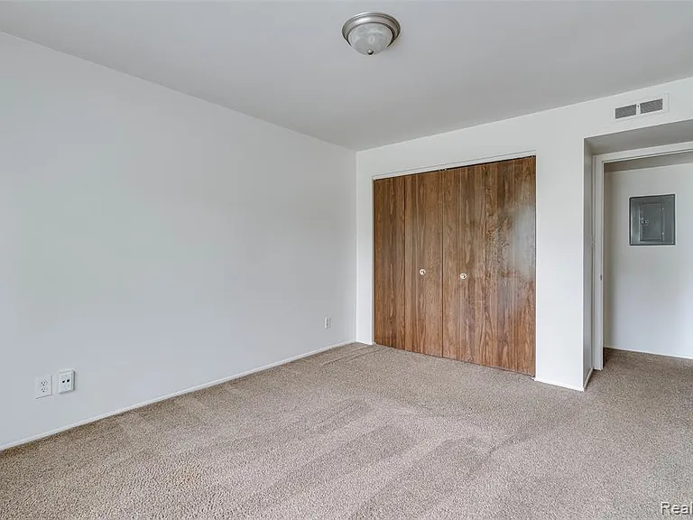 35281 Lewis St #20 — Photo 22