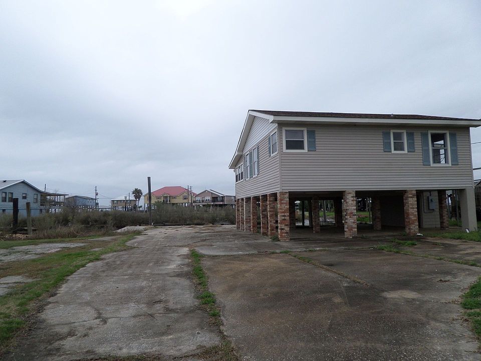 1st image of 3745 Lake Breeze Dr