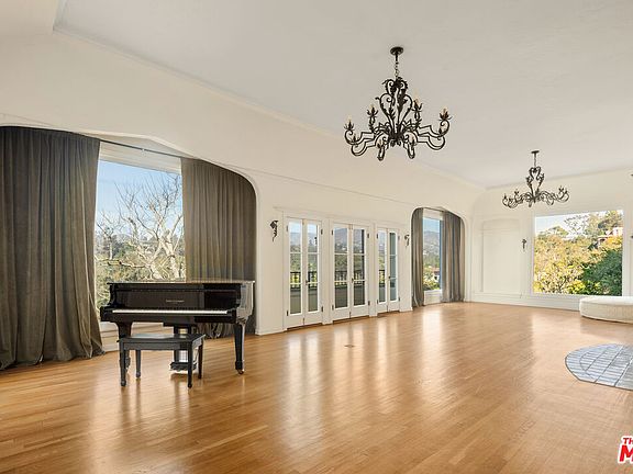 3rd image of 35 Haldeman Rd