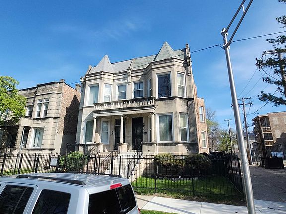 3rd image of 516 W 66th St