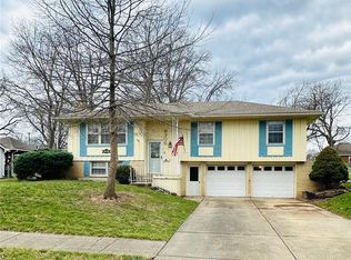 8306 Northern St, Raytown, MO 64138