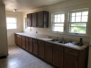 1260 E Walnut St, Decatur, IL 62526