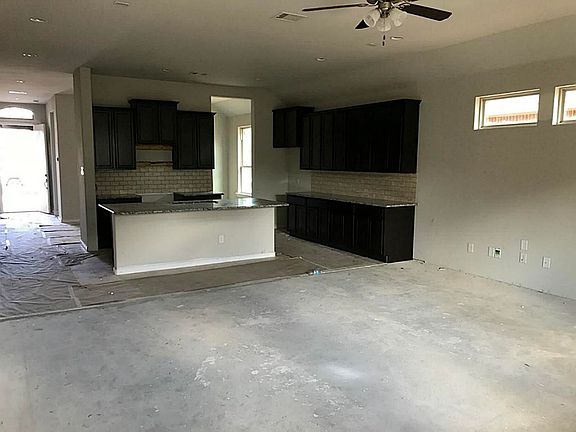 3rd image of 1318 Elkins Hollow Ln