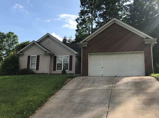 7190 Oxford Bluff Dr, Stanley, NC 28164