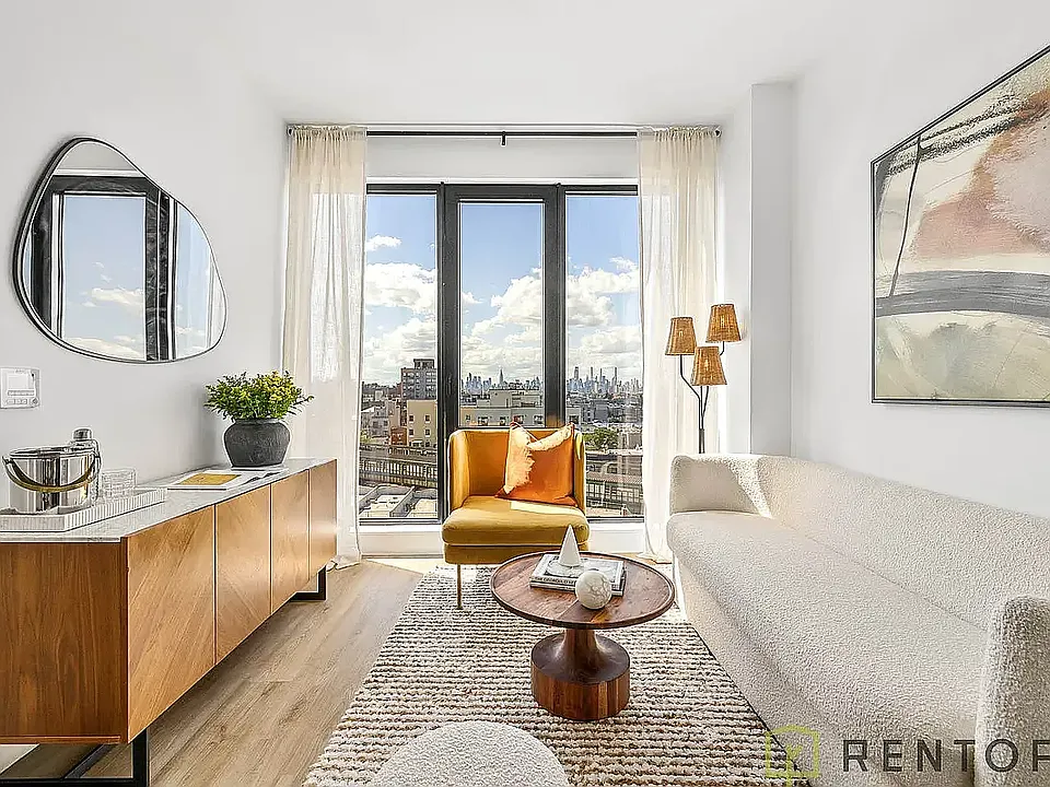 60 Cedar St #12H