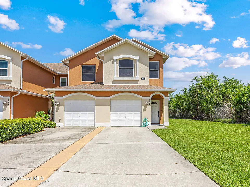 4865 Revenna Ct #204