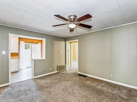 5th image of 752 S Audrey Dr