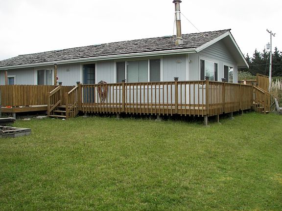 4th image of 395 Ocean Shores Blvd SW