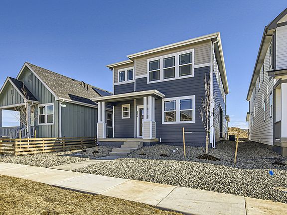 2nd image of 806 Emmerson Blvd