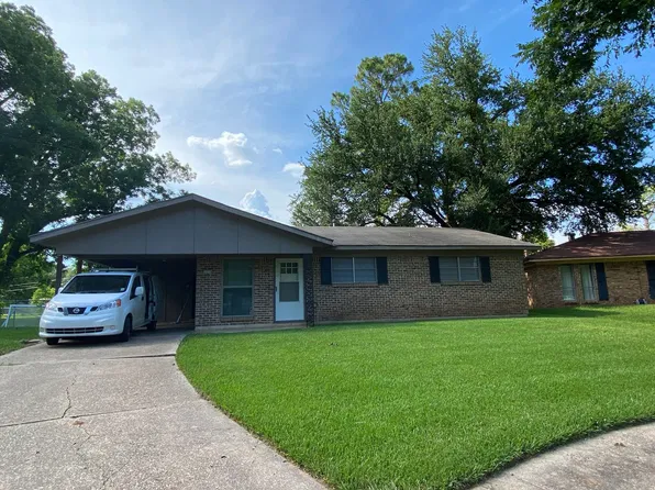 1215 Ella Cir, Bossier City, LA 71112