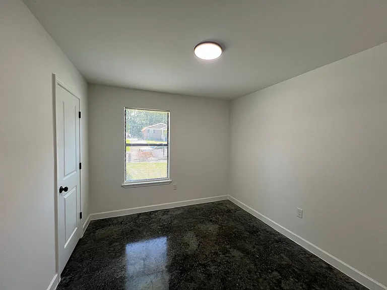 730 Hazelwood Rd — Photo 13