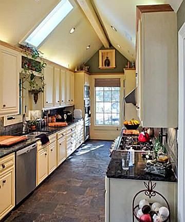 5th image of 8503 Flower Meadow Dr