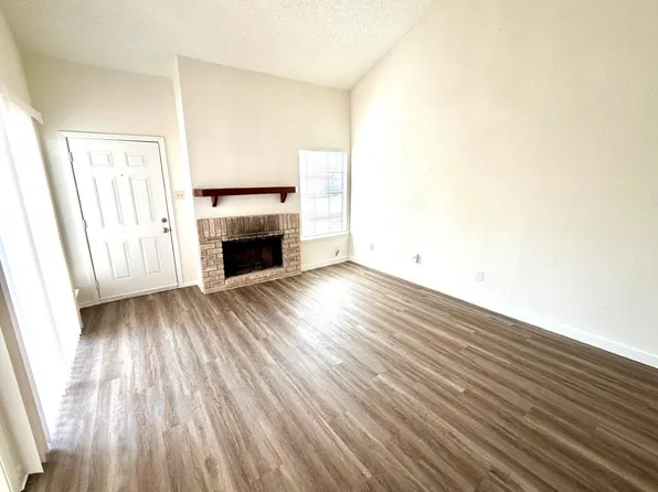 11983 Bob White Dr APT 844, Houston, TX 77035