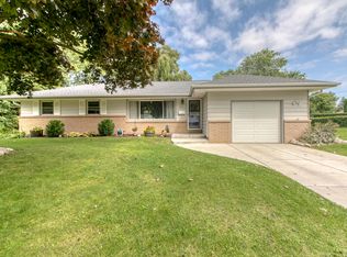 5111 Morley Dr, Greendale, WI 53129