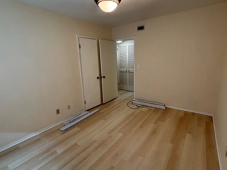3255 Warrensville Center Rd #105 — Photo 4