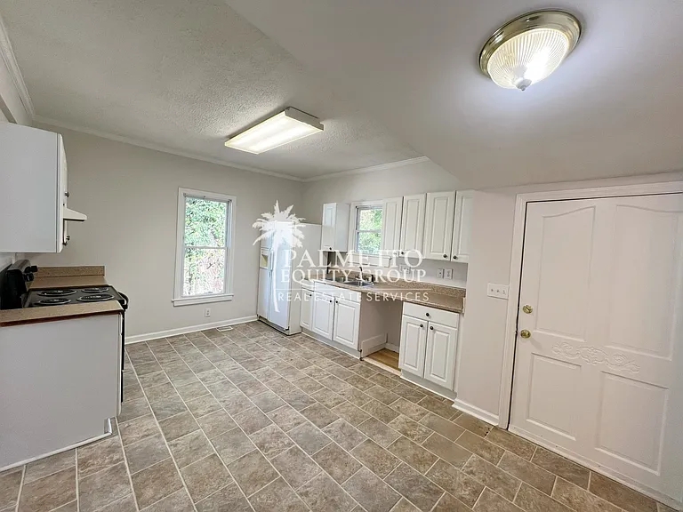 823 Silver Ave — Photo 5