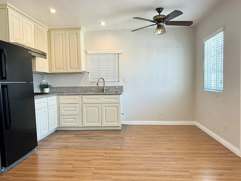 13120 Francisquito Ave — Photo 3