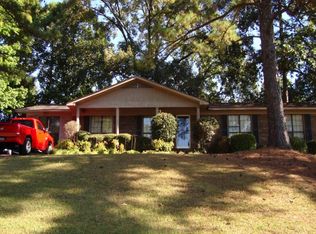 2104 Ridgebrook Rd, Fultondale, AL 35068