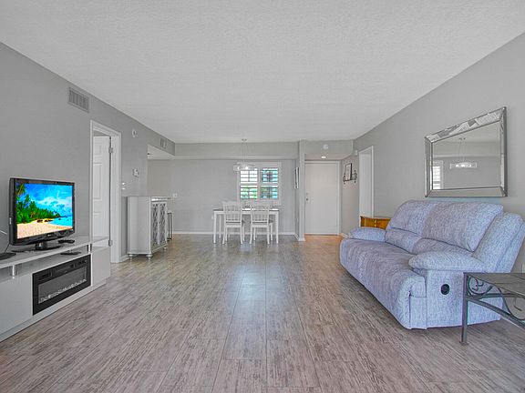 4th image of 2400 S Ocean Drive #7231