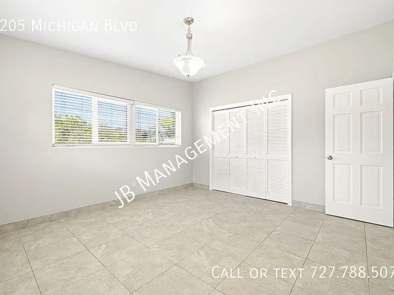 1205 Michigan Blvd — Photo 21
