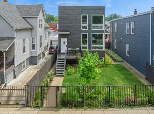 1633 N Saint Louis Ave #B, Chicago, IL 60647